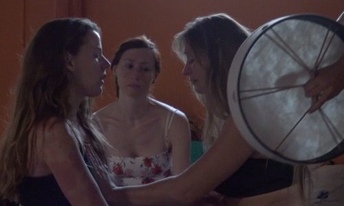 Mujer emoción y tambor Formación Mujer Guía mujerconsciente Mujer emoción y tambor Formación Mujer Guía mujerconsciente